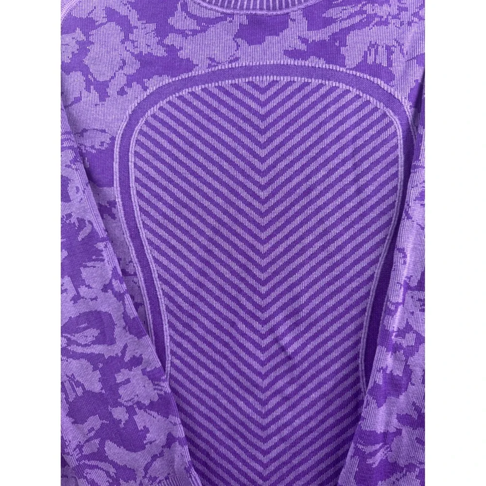 Lululemon Swiftly Tech Long Sleeve 2.0 Purple Camo Chevron Shirt Womens Size 8